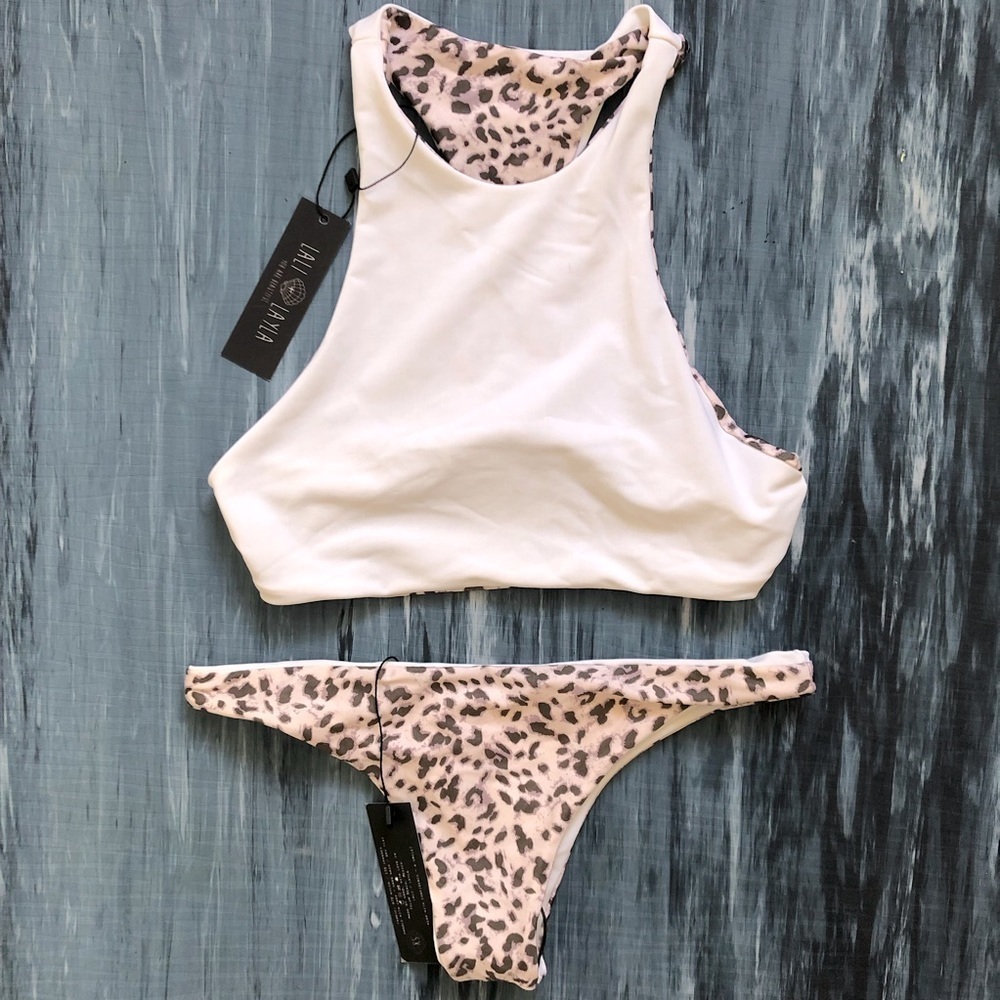 NWT Reversible Bikini Set